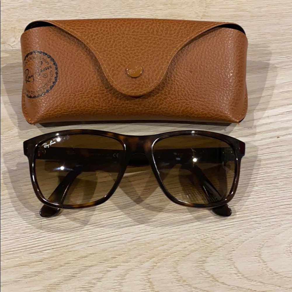Ray-Ban Sunglasses
